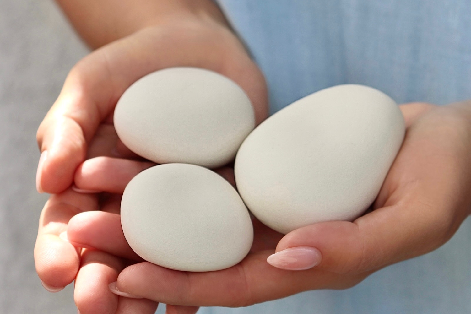 Element Urns Introduces Living Stones™, a New Line of Handcrafted Cremation Stone Keepsakes